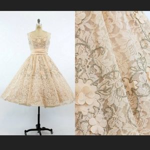 50s dress wedding/hopeless romantic